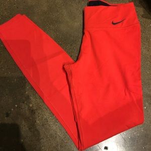 NIKE leggings